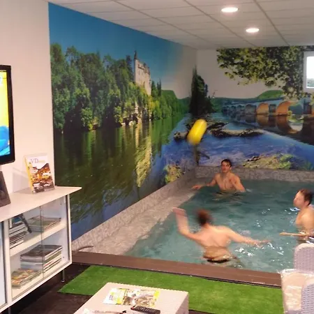 Truite Fario, Fish And Semesterbostad *